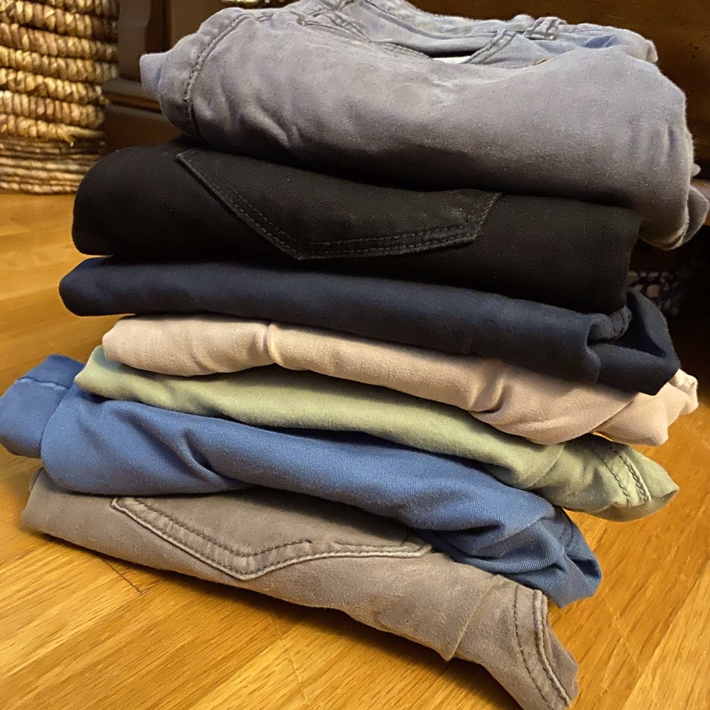 American Eagle Size 6 Box